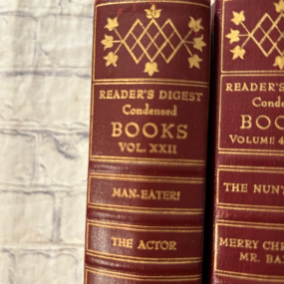 READER’S DIGEST CONDENSED HARDCOVER (2) BOOKS VOLUMES (4) & (XX11) VINTAGE - Picture 5 of 12